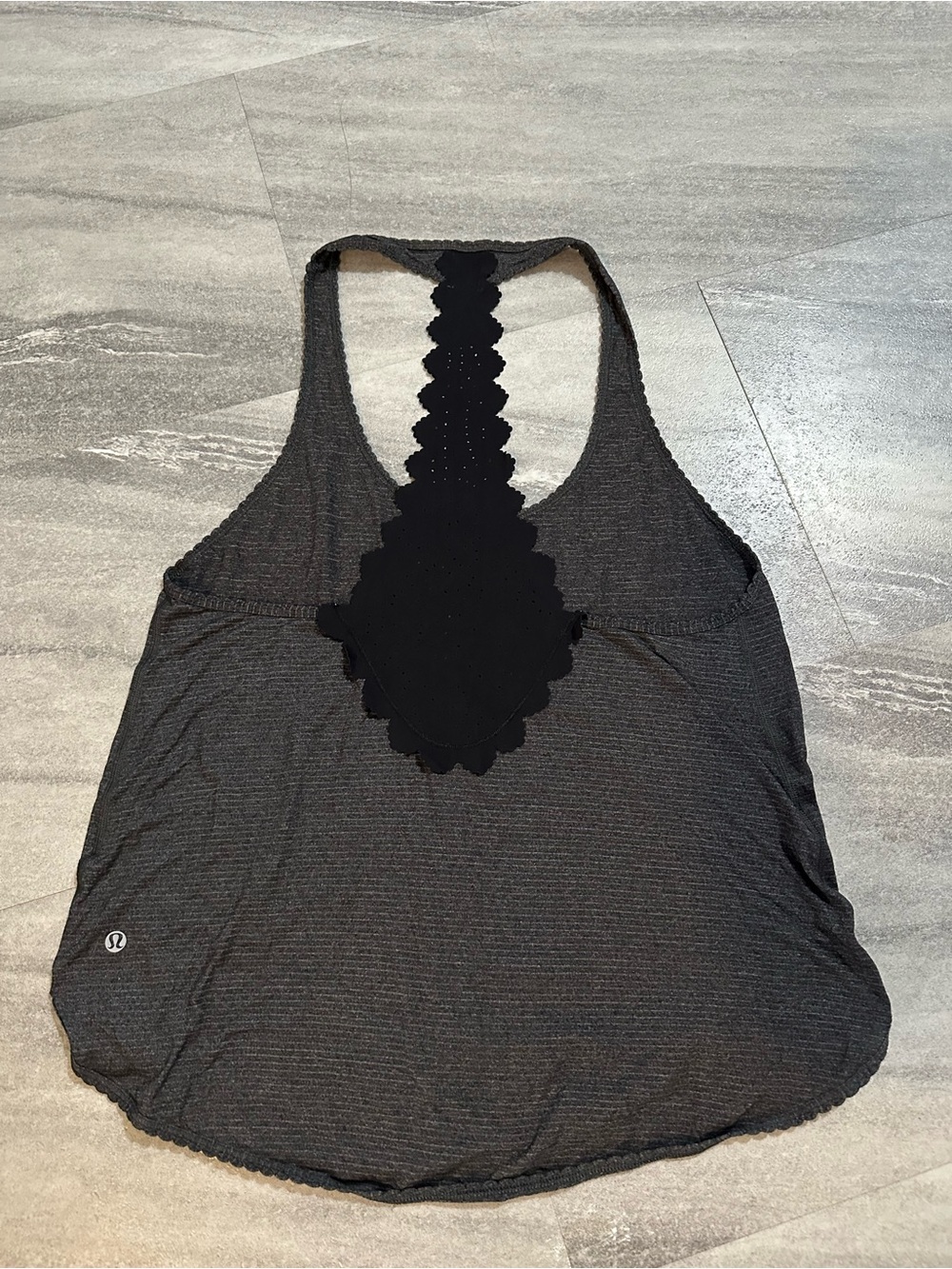 Lululemon 105 F Singlet Laser-Cut racer back tank top